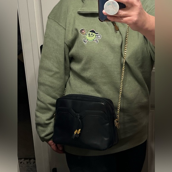 Gucci Vintage Navy Crossbody - Picture 16 of 16